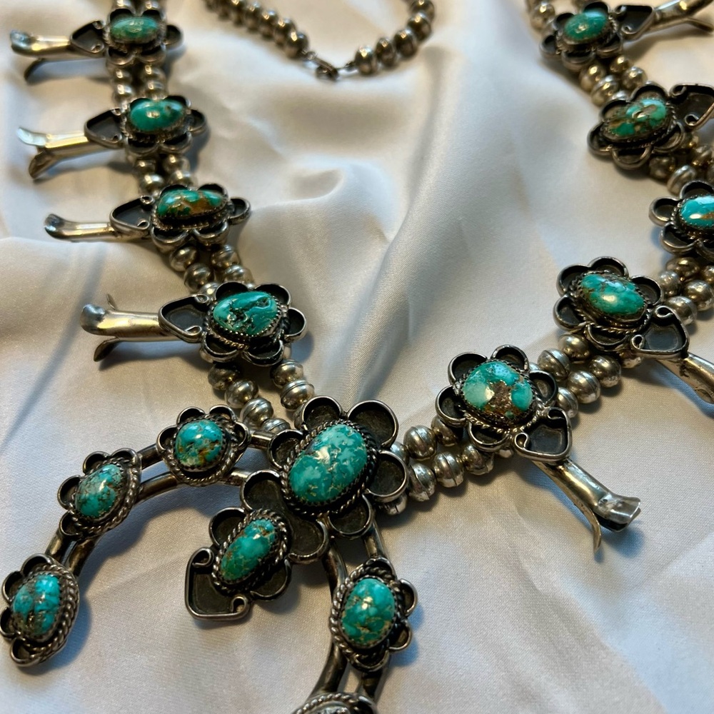 Beautiful Squash Blossom Turquoise Necklace SS 925 C11, 215 grams. - Picture 12 of 16